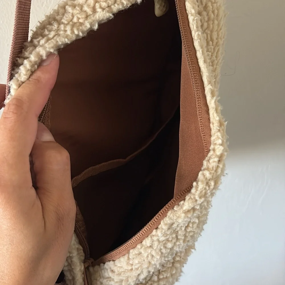 Cream Sherpa Sling Bag - Picture 2 of 6